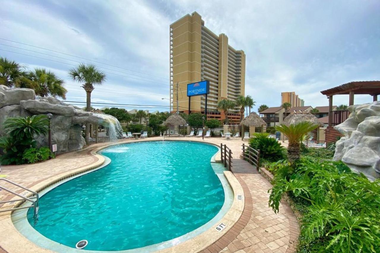 Portside Z4 Apartment